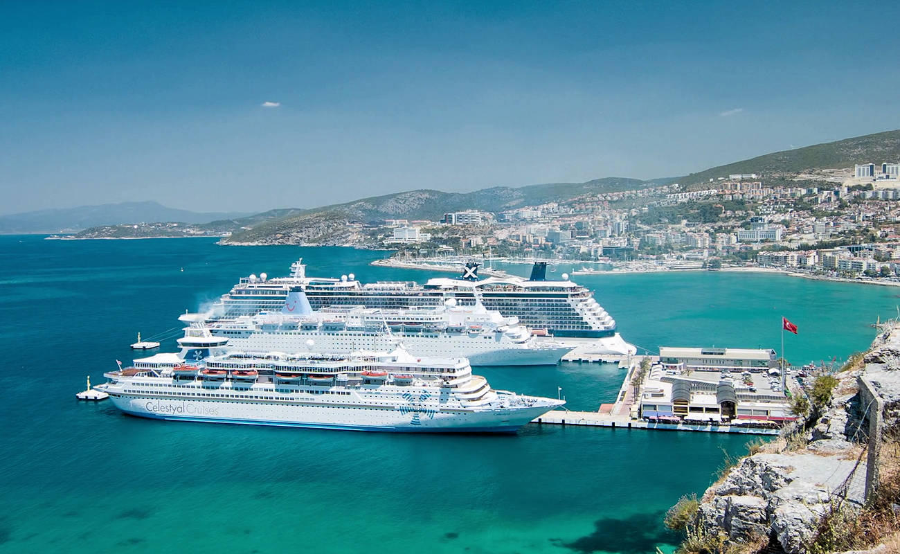 Kusadasi Resort and Kusadasi Port